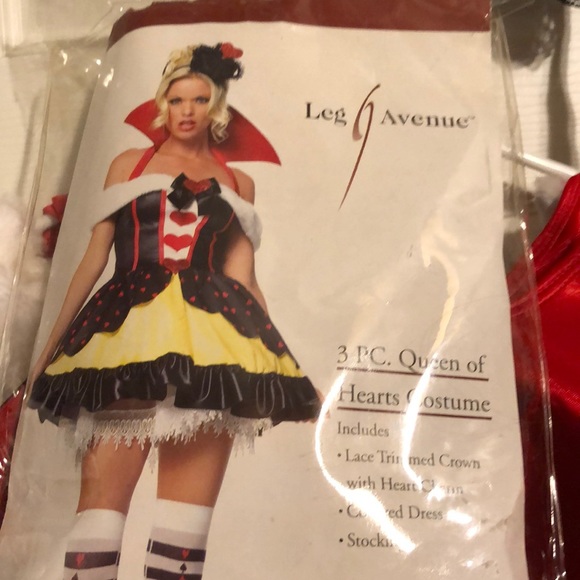 Queen of Hearts Halloween Costume xsmall - Picture 10 of 10